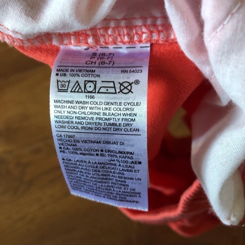 Old Navy orange cotton pull on shorts in size S(6-7) - Picture 3 of 3